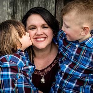Meet your Posher, Shana